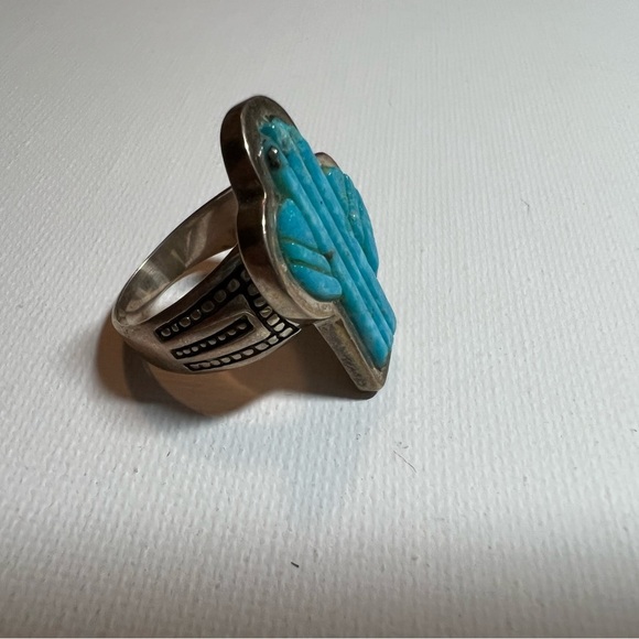 Native American made Turquoise Carved Cactus Ring. Size 9 - Picture 2 of 2
